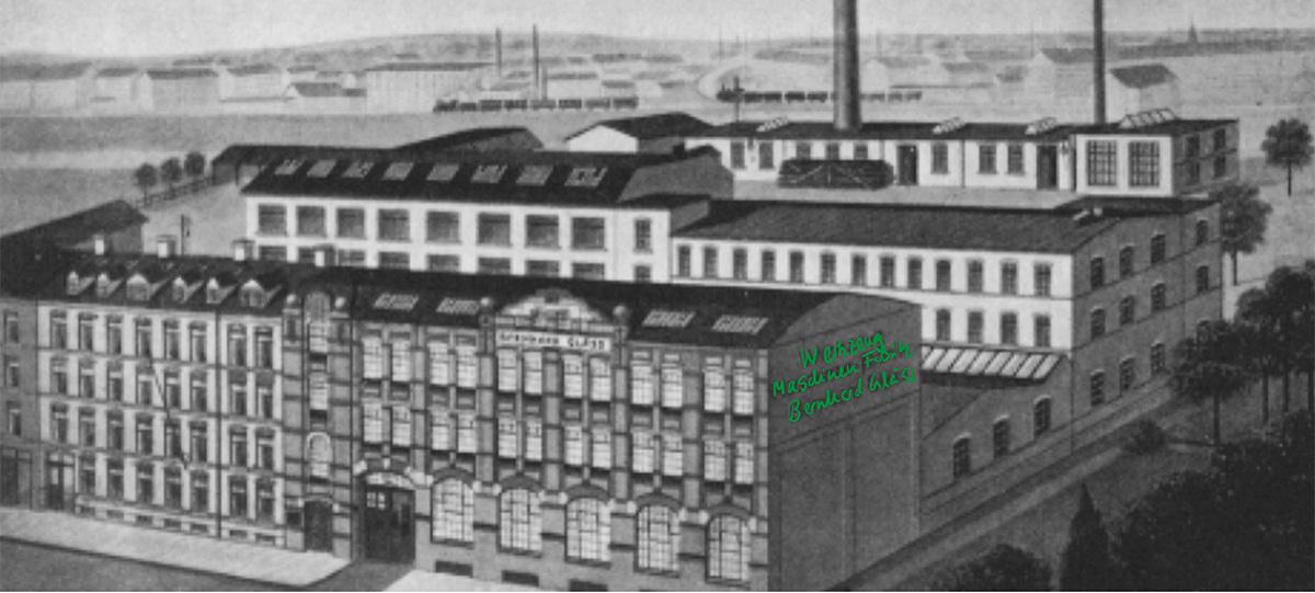 Schwarz-weiß-Abbildung der Fabrik "Bernhard Gläss Drehmaschinen" in Chemnitz um 1900